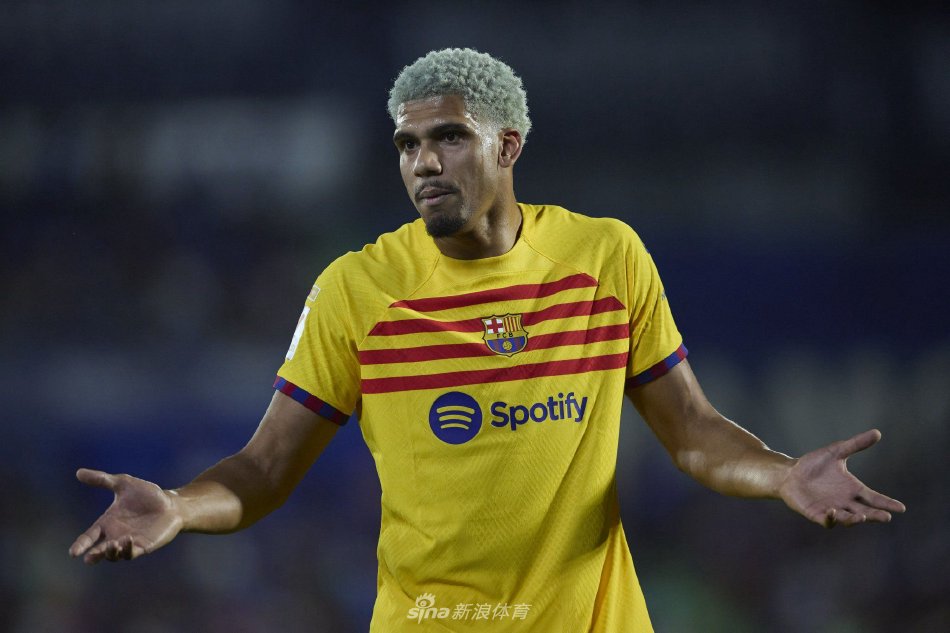 动作都比上 动作都比上