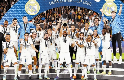 审视了他的 审视了他的